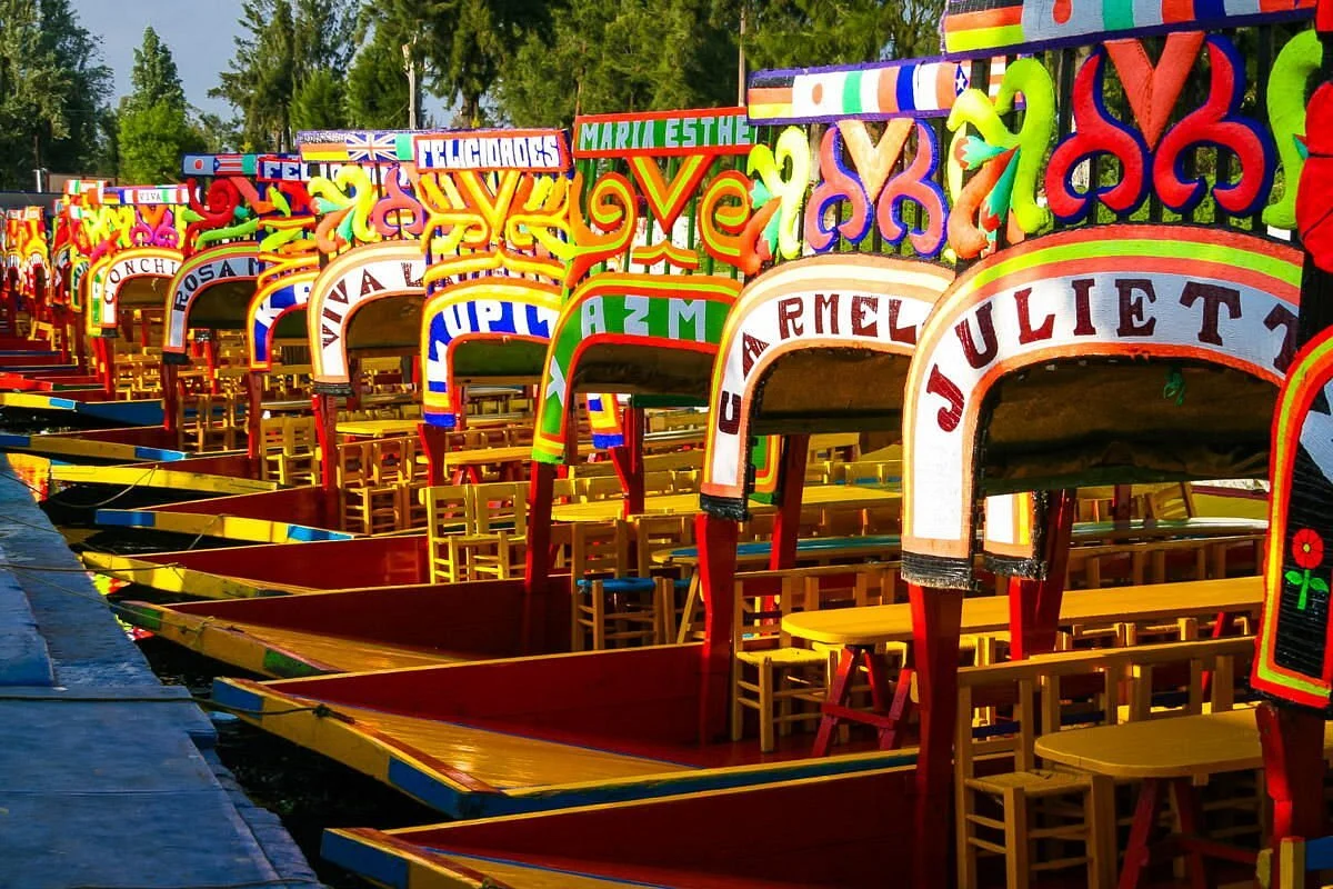 ¡Traji-Fiesta!